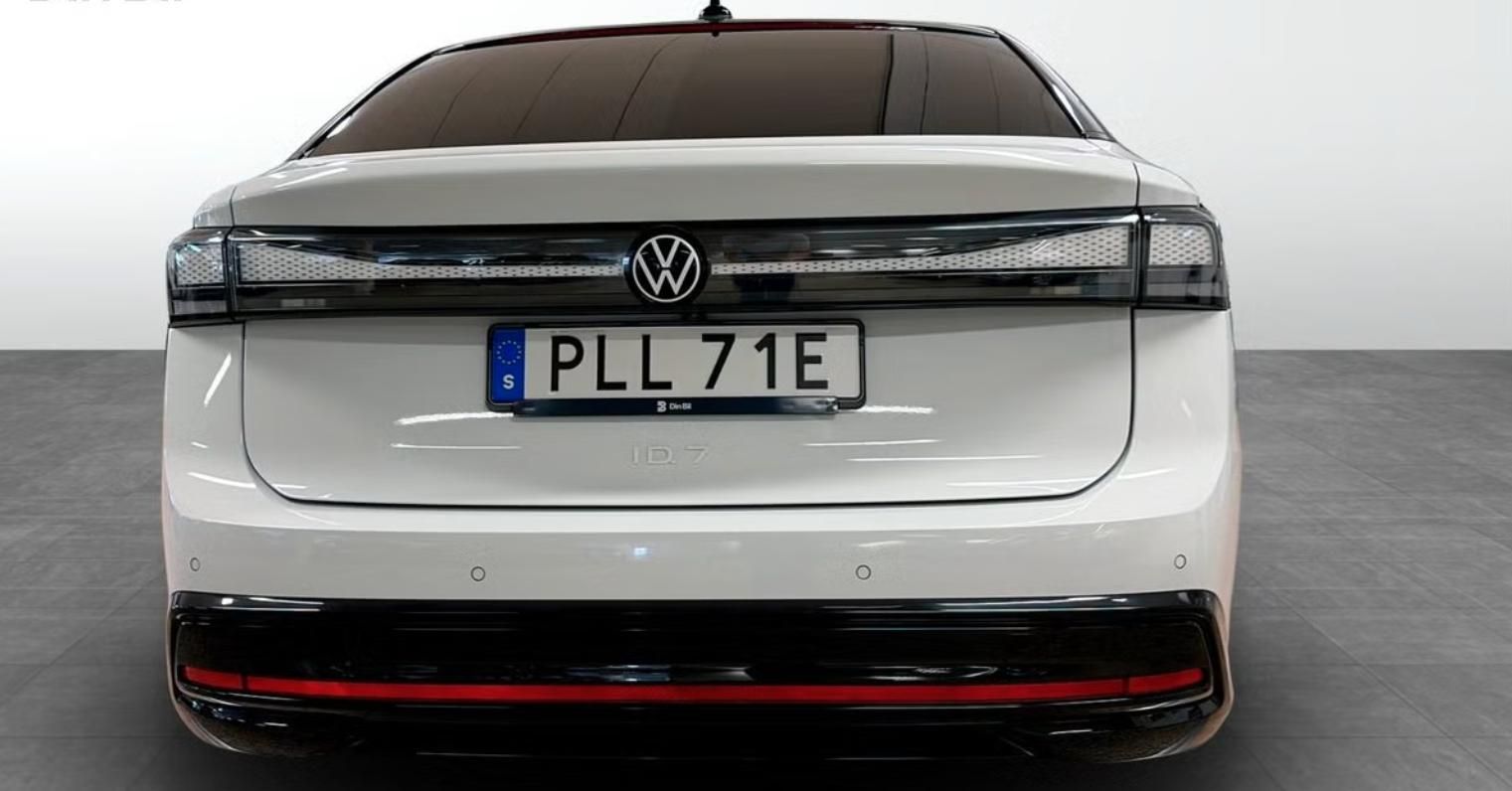 Volkswagen ID.7, Pro SoH 100% 360k Masáž Tažné - fotka 6
