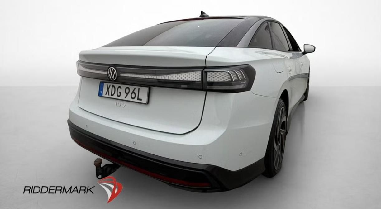 Volkswagen ID.7, Pro 360k Masáž Matrix HuD Pano - fotka 4