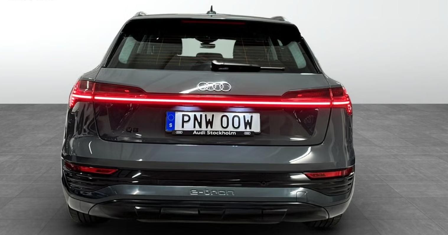 Audi Q8 e-tron, 50 Q SoH 100% Kamera Vzduch - fotka 5