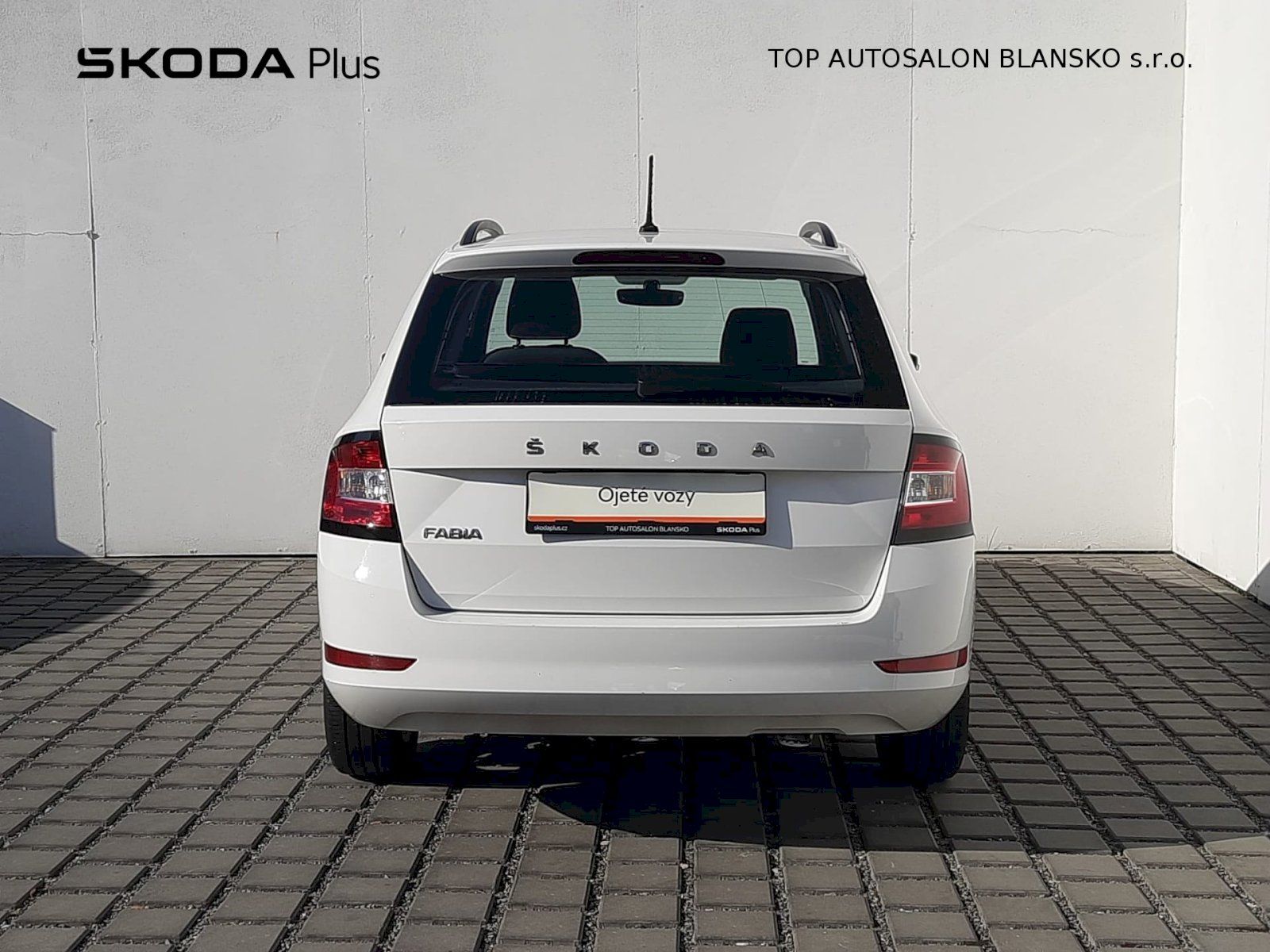 Škoda Fabia, 1,0TSI 70kW Combi Ambition Plu - fotka 6