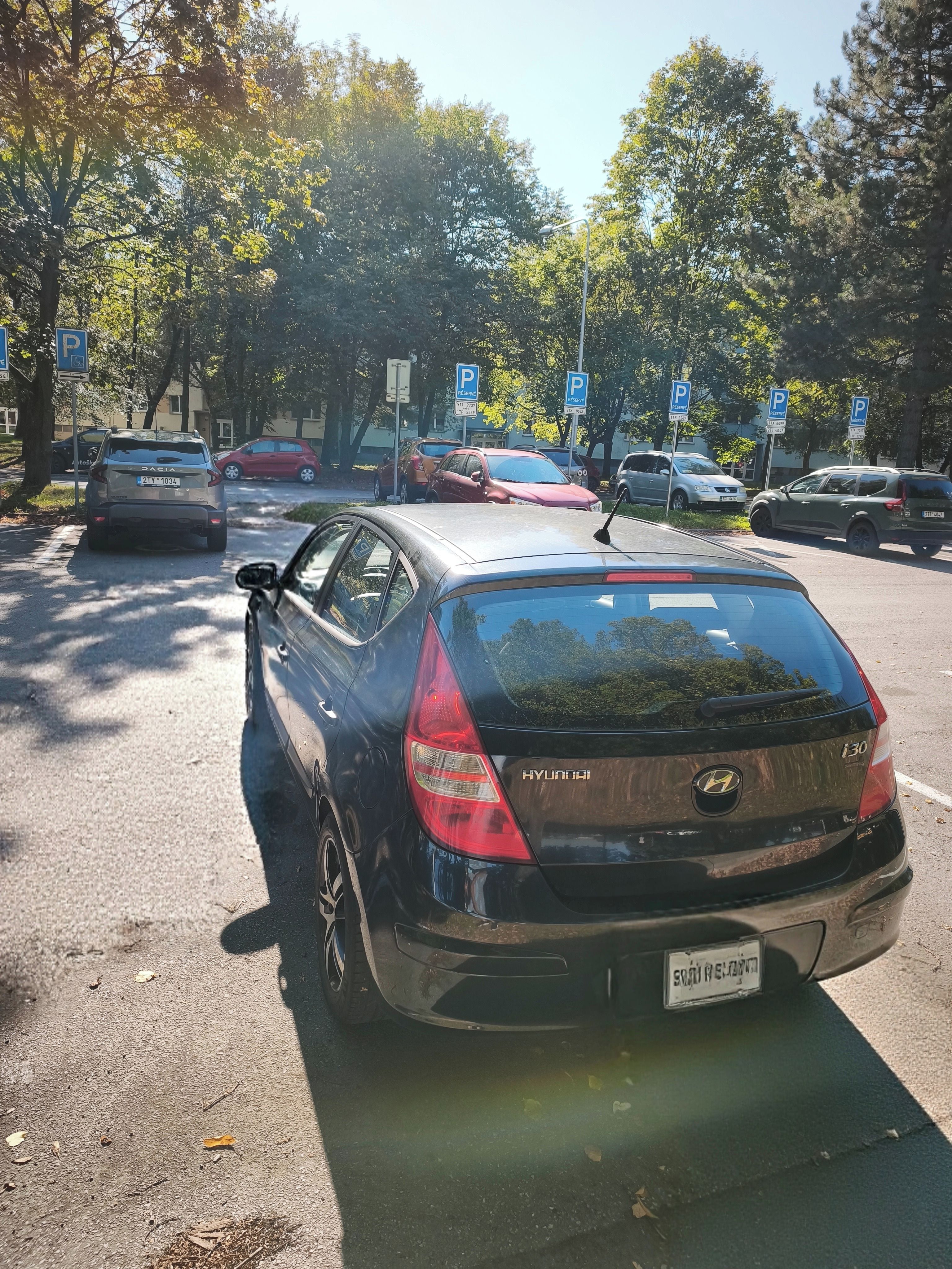 Hyundai i30, 1,4 benzín - fotka 6