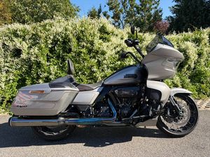 Harley-Davidson Road Glide, FLTRXSE CVO