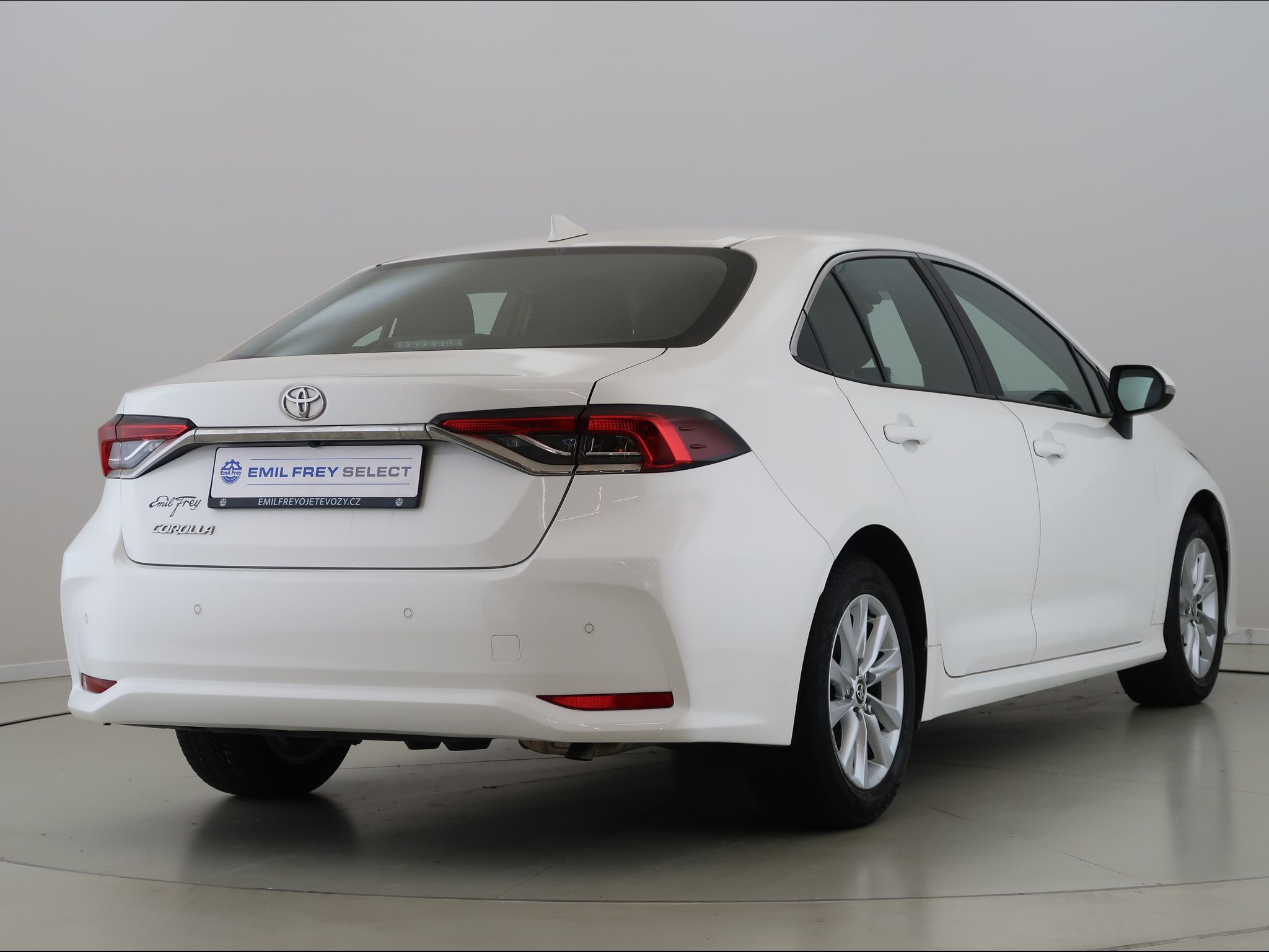 Toyota Corolla, 1.5,92KW,Automat,CZ,1Maj - fotka 5