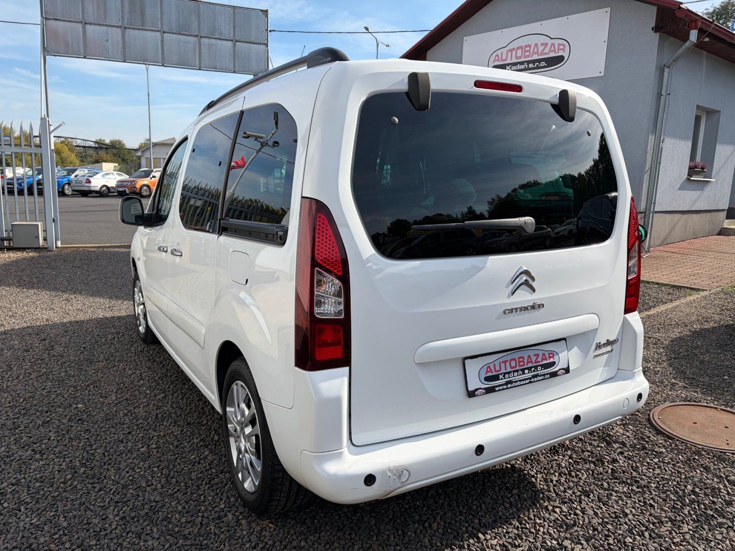 Citroën Berlingo, 1,6 88kW, ČR, SERVISKA - fotka 4