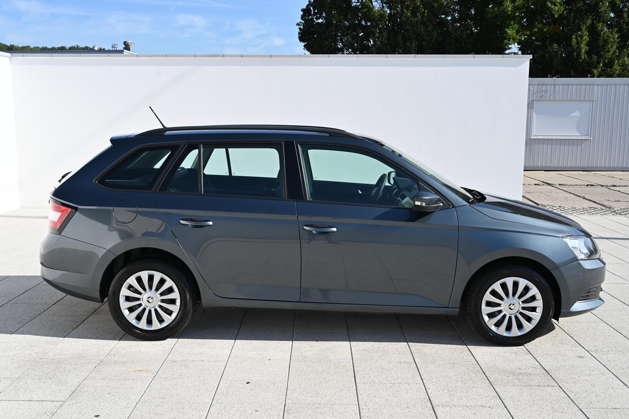 Škoda Fabia, 1.2TSI 66KW Ambition 1/2017 - fotka 4