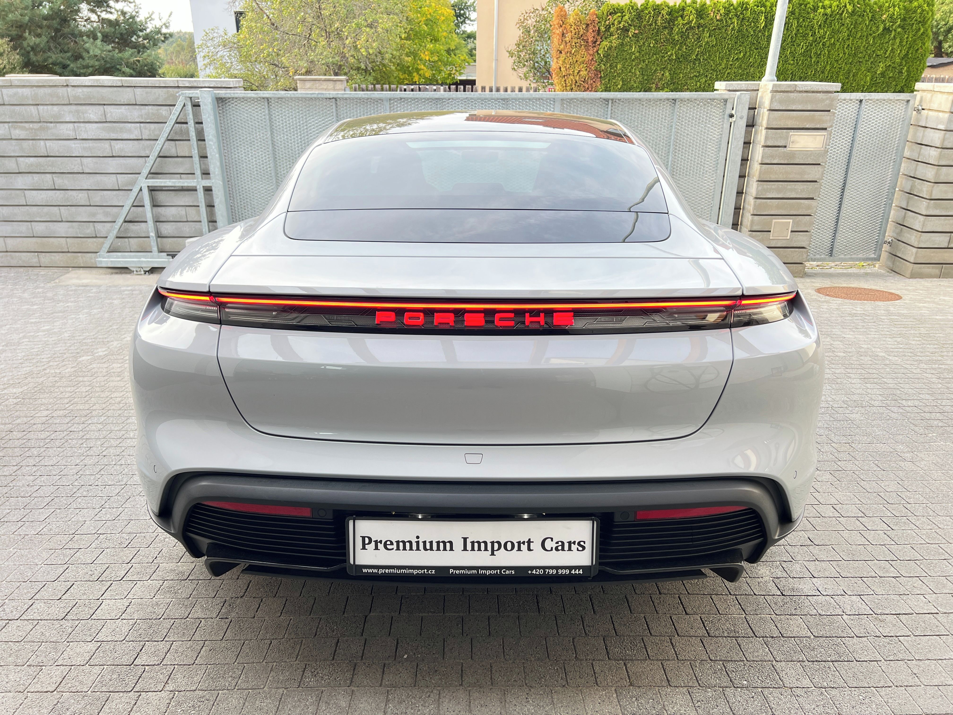 Porsche Taycan, Black Edition, InnoDri,360 - fotka 6