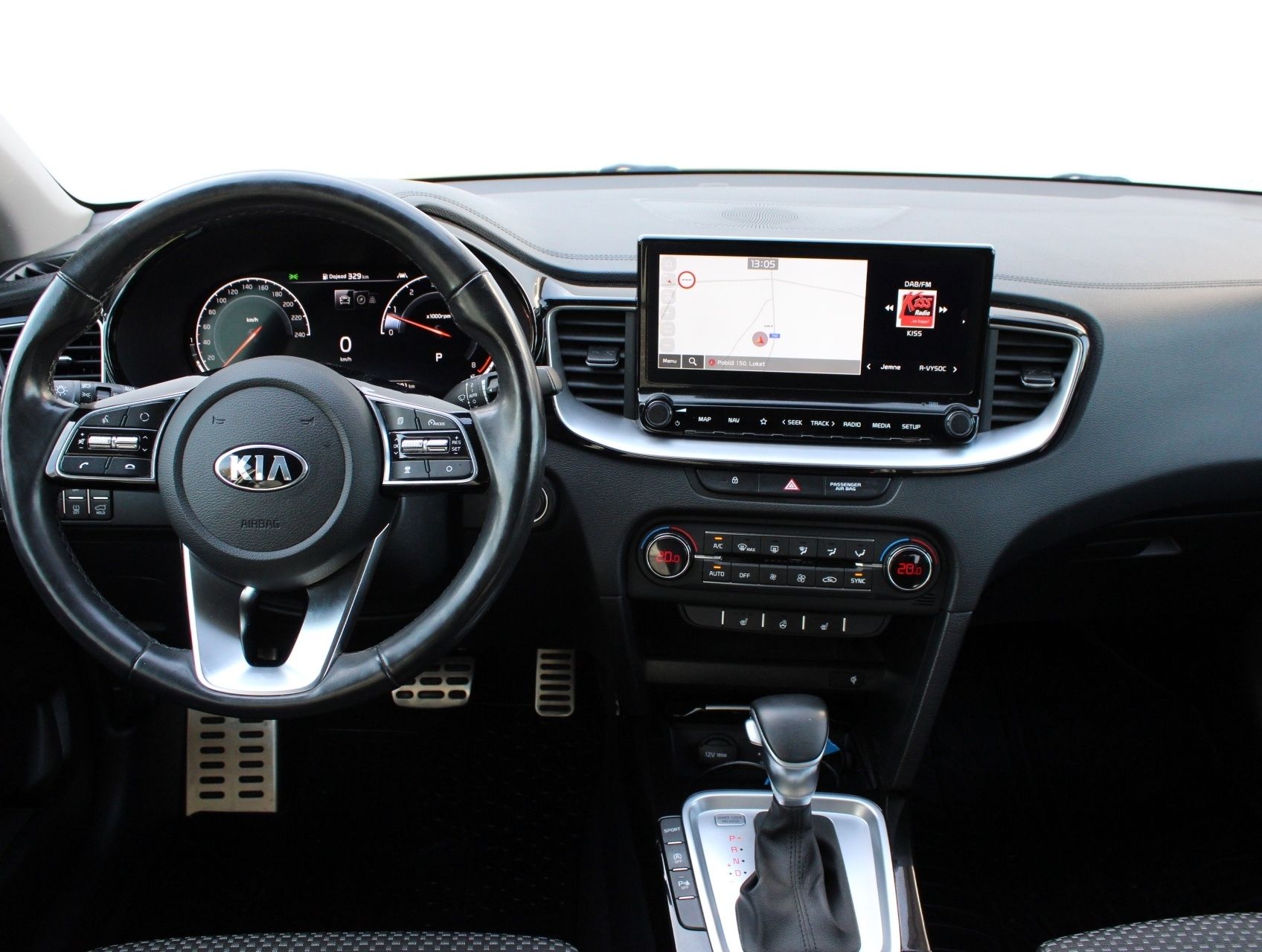 Kia XCee´d, 1.6 T-GDI 150kW automat LED - fotka 5