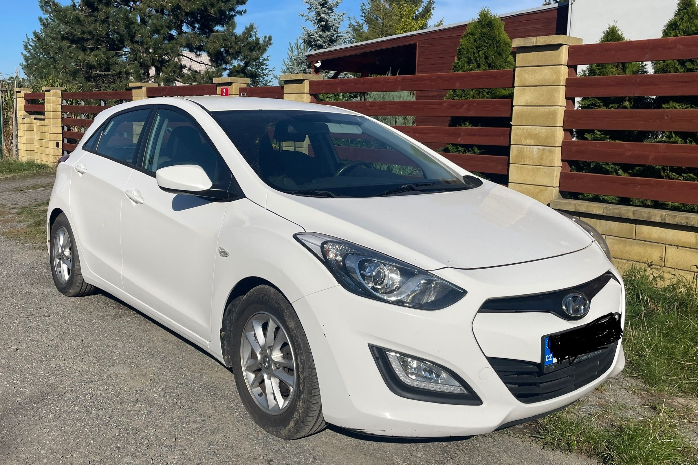 Hyundai i30, trikolor+ , 15ALU - fotka 2