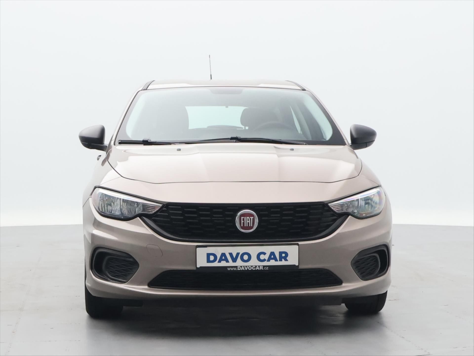 Fiat Tipo, 1,4 70kW CZ Klima Lounge - fotka 2