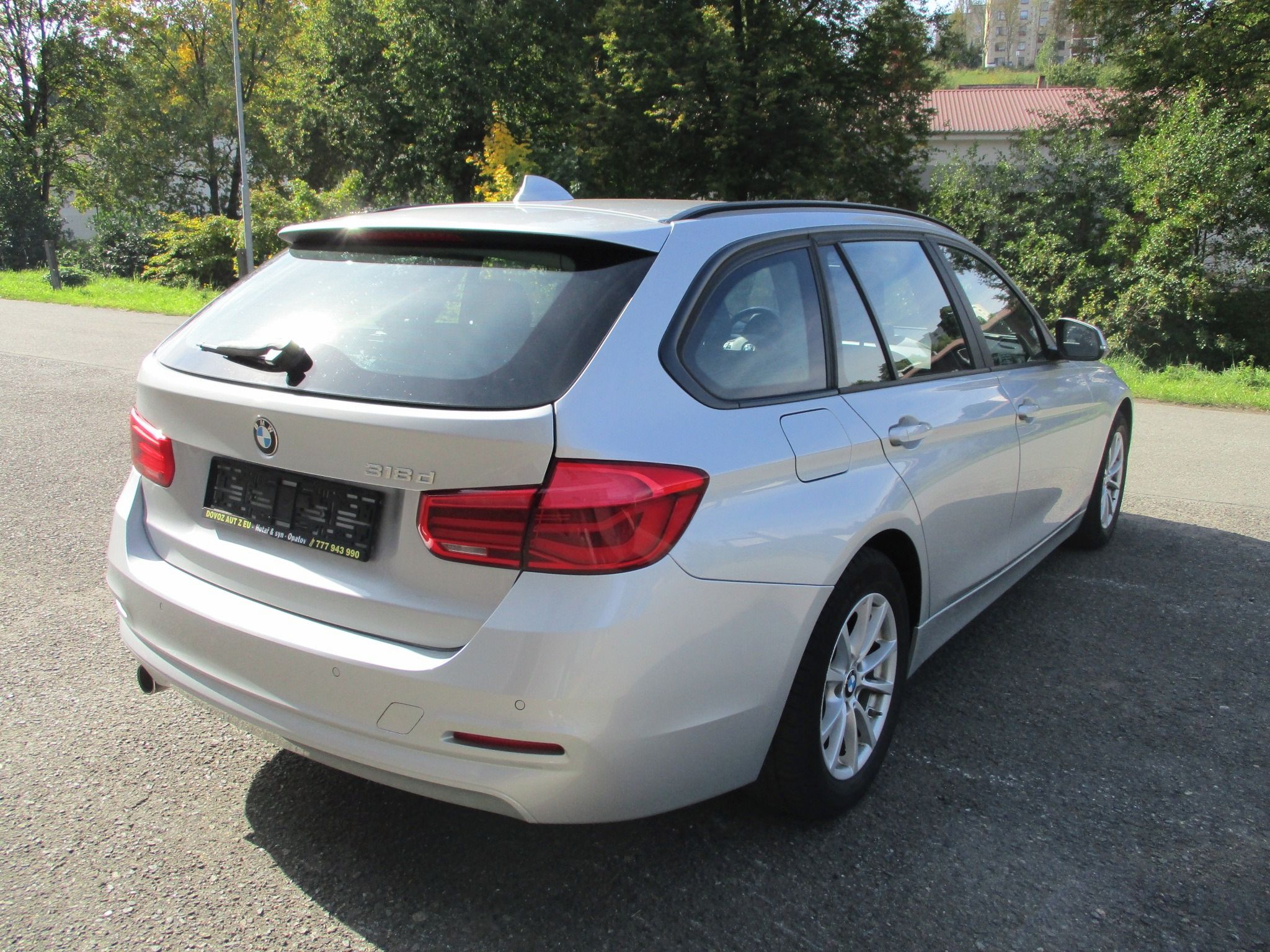 BMW Řada 3, 318 D - vč. DPH - fotka 5