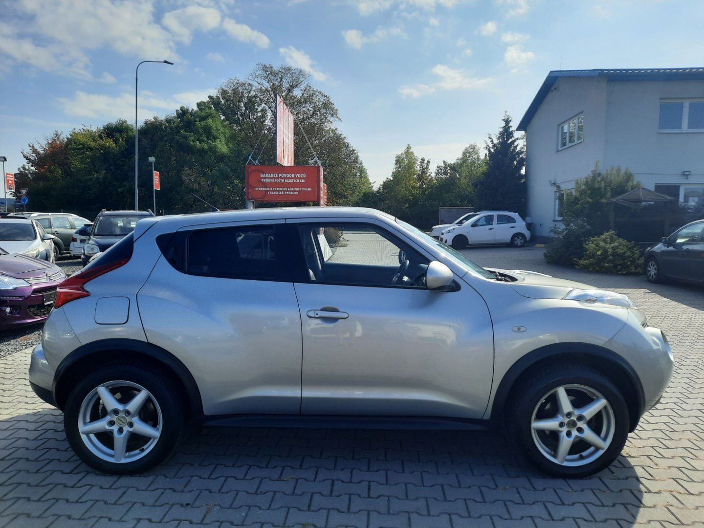 Nissan Juke, 1.6i GPS NAVI*AUTOMAT* - fotka 4