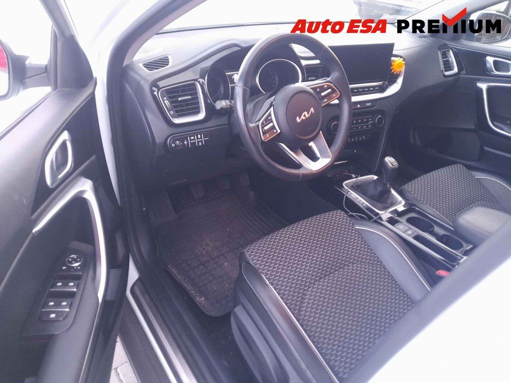 Kia XCee´d, 1.5 - fotka 3