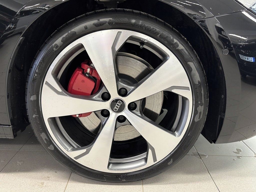 Audi A5, e-hybrid q S-Line Alcantara - fotka 5