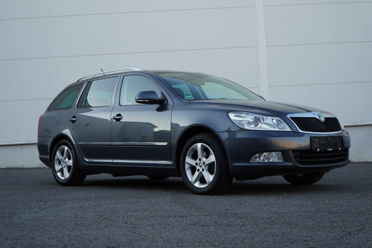 Škoda Octavia, 1.4 TSI 90kW ELEGANCE - fotka 3