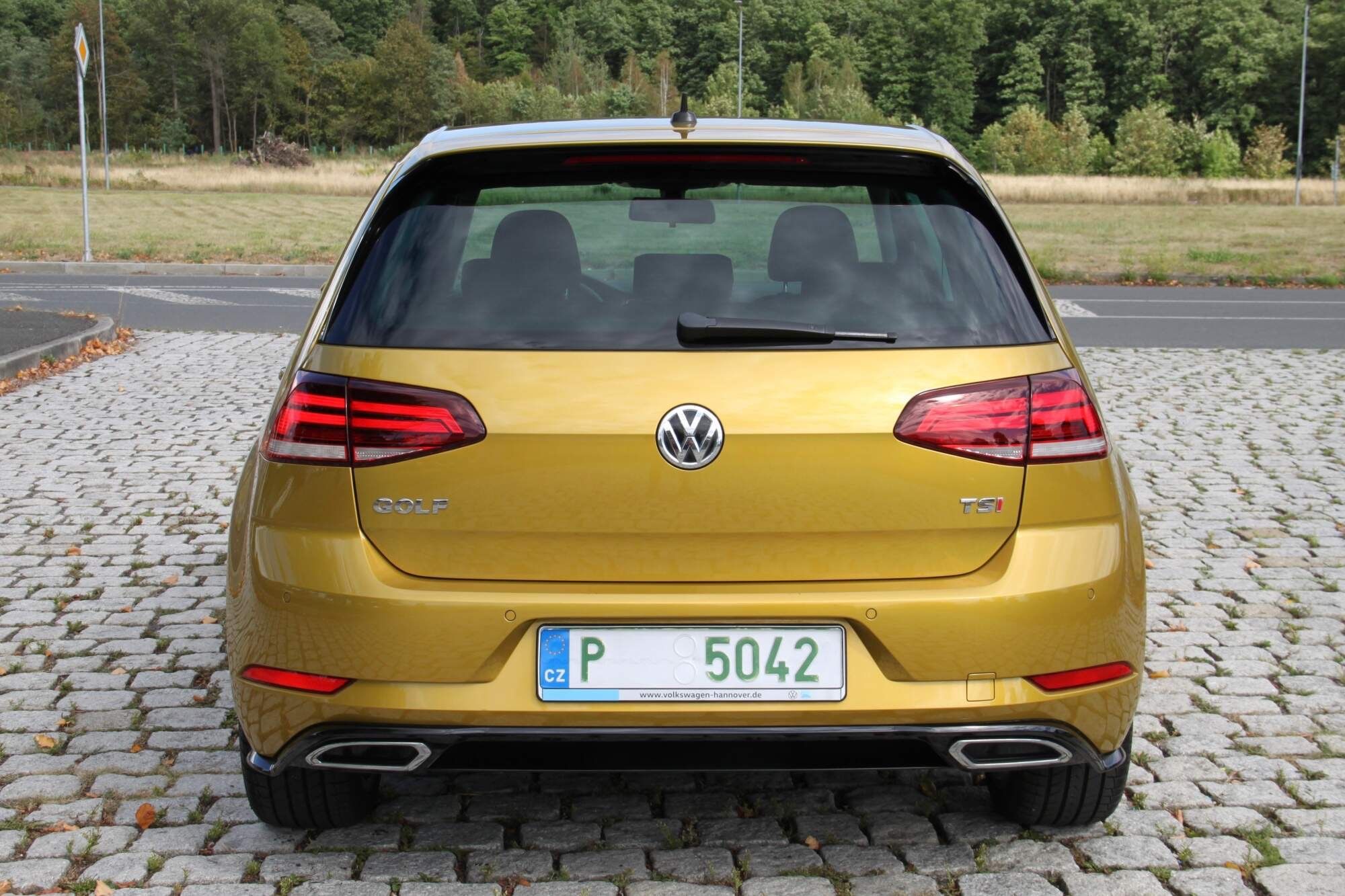 Volkswagen Golf, 1.4TSI, R-Line, HIGHLINE - fotka 5