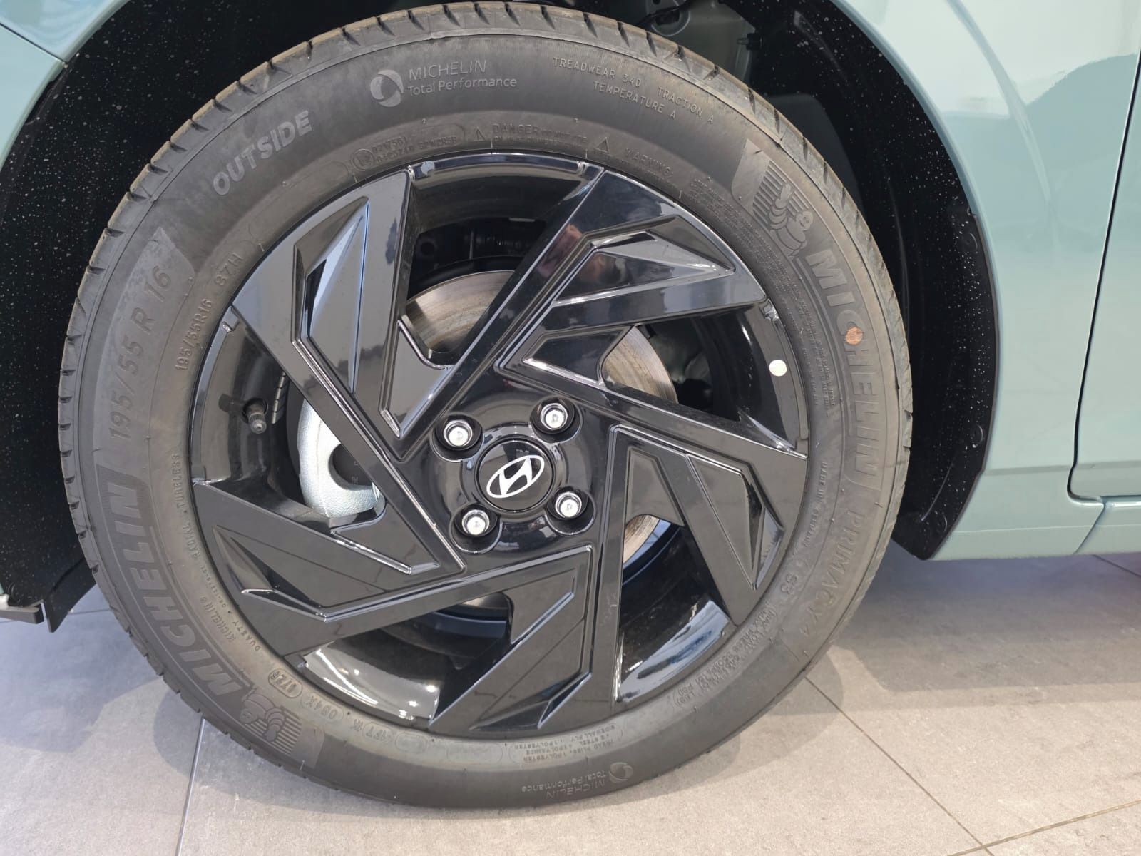 Hyundai i20, 1,0 T-GDI MT GO PLUS ! - fotka 4