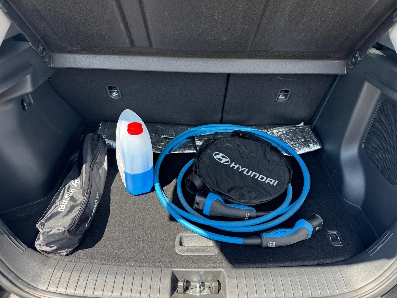Hyundai Kona, STYLE BEV 64kWh 150kW CZ DPH - fotka 6