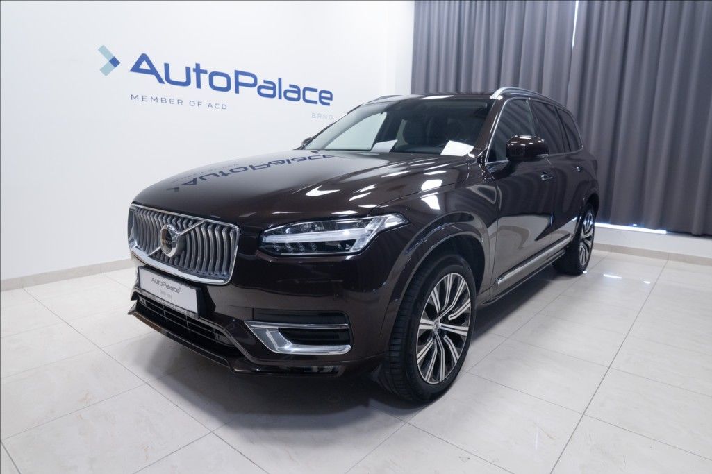 Volvo XC90, 2,0 B5 AWD INSCRIPTION 7 MÍST