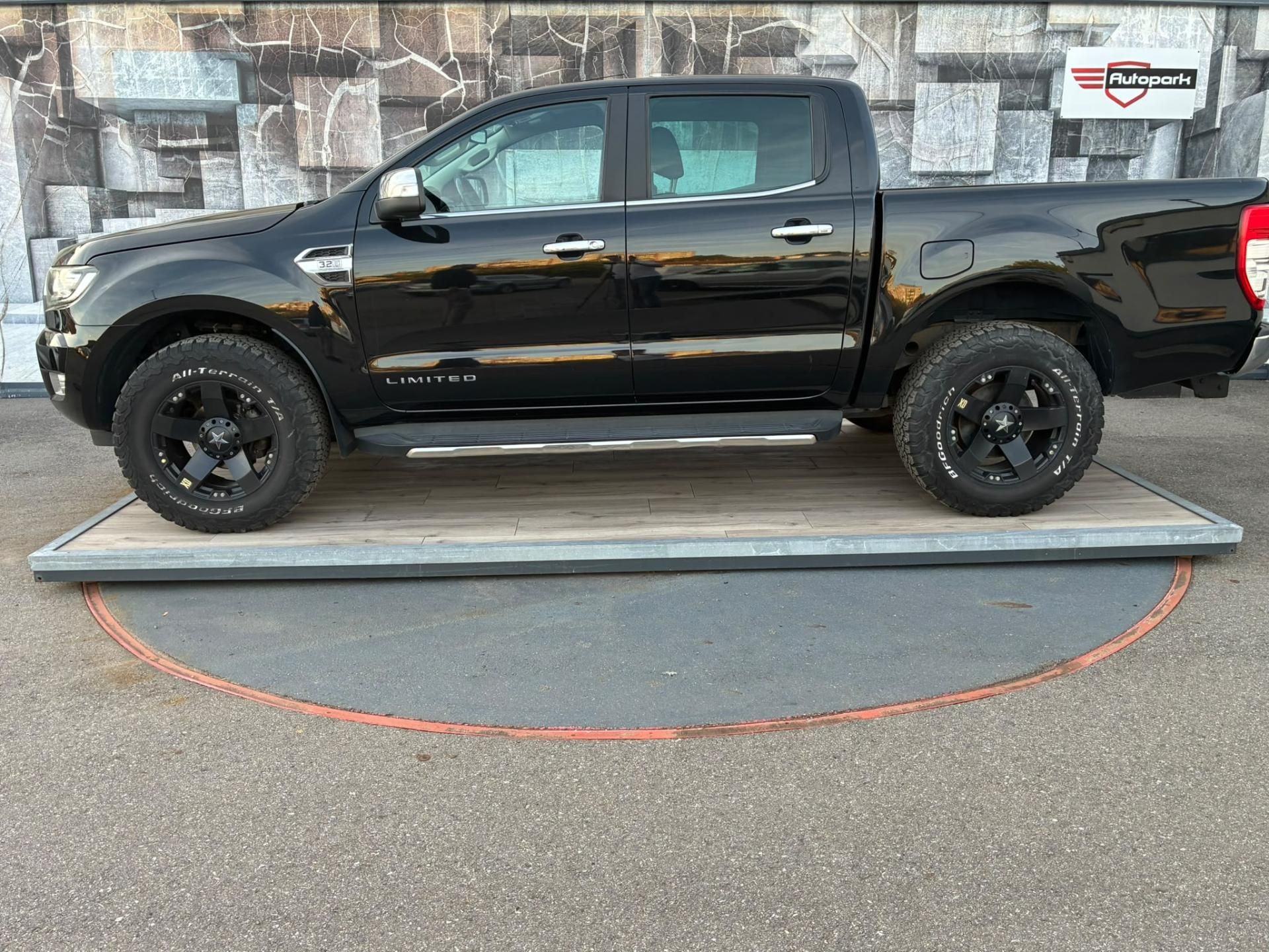 Ford Ranger, 3.2D, 147KW, 4X4, LIMITED - fotka 4