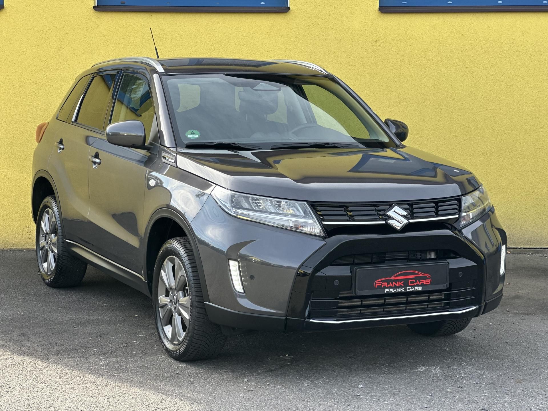 Suzuki Vitara, 4x4*1.4 hybrid/95Kw * 1.Maj. - fotka 2