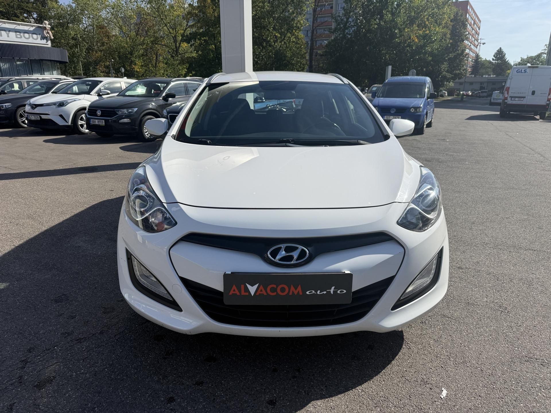 Hyundai i30, 1.6 88kW - fotka 3