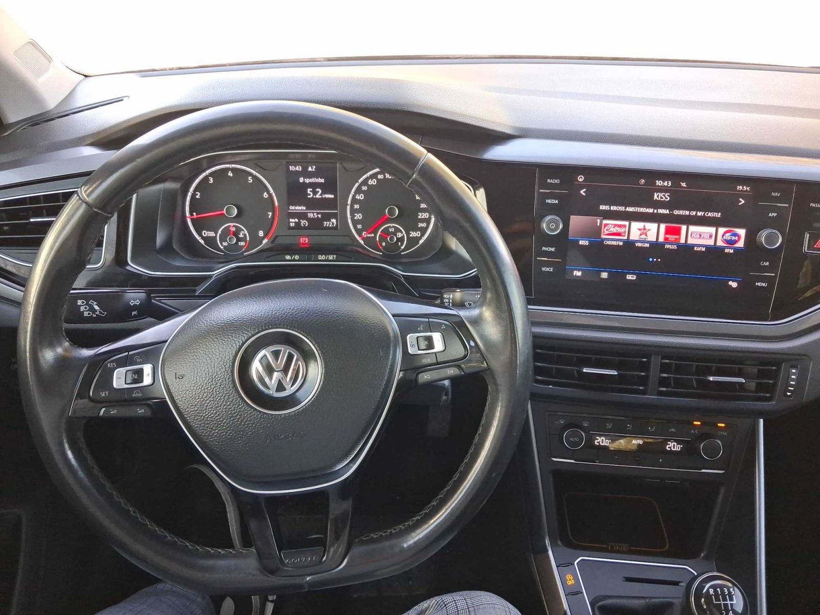 Volkswagen Polo, 1.0 TSI, Highline - fotka 3