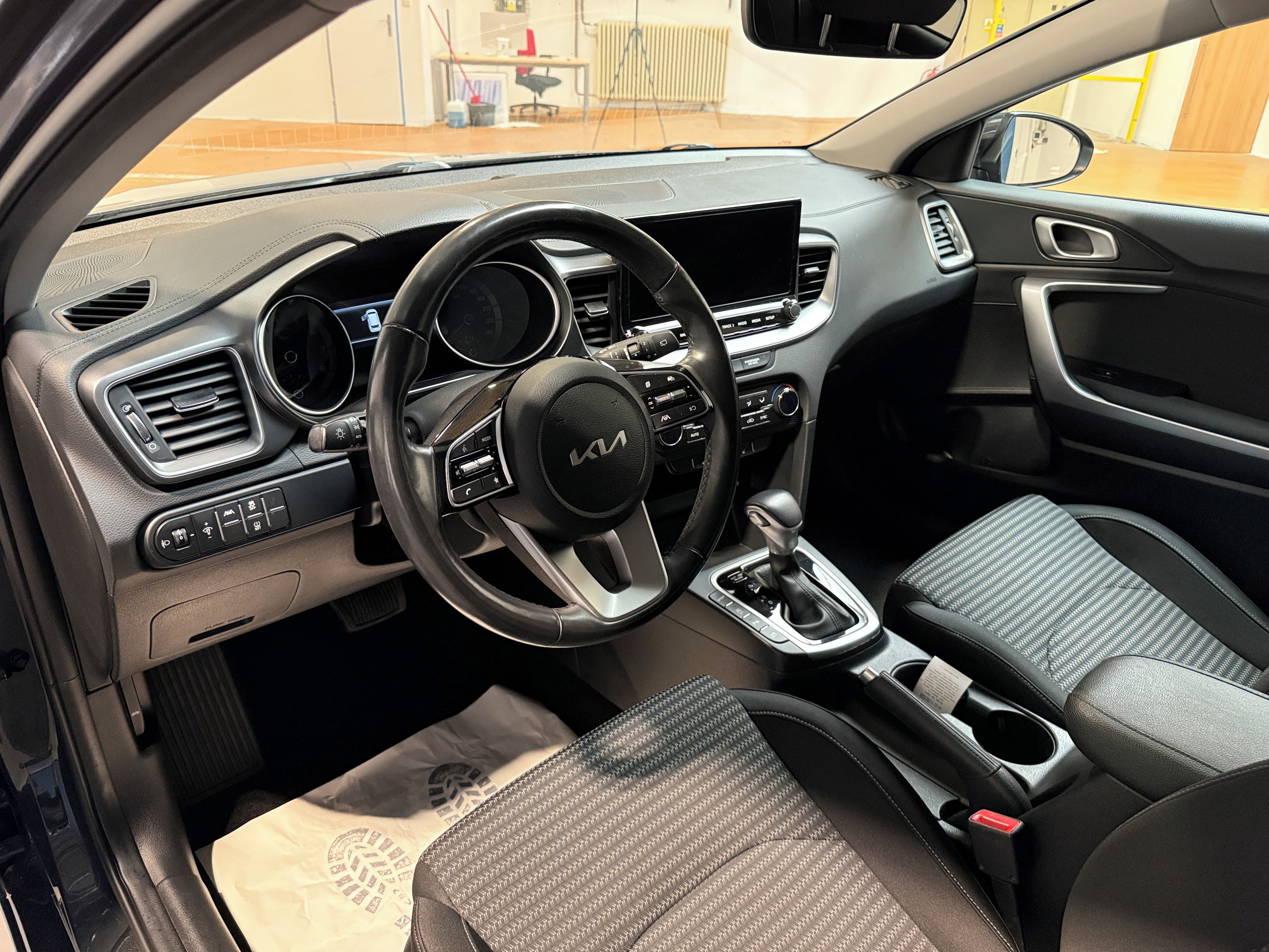 Kia Cee´d, 1.5 T-GDI 118kW Top SW DCT - fotka 5