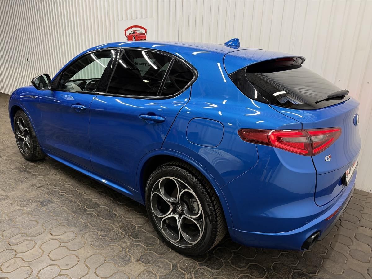Alfa Romeo Stelvio, VELOCE 154kW Q4 - fotka 6