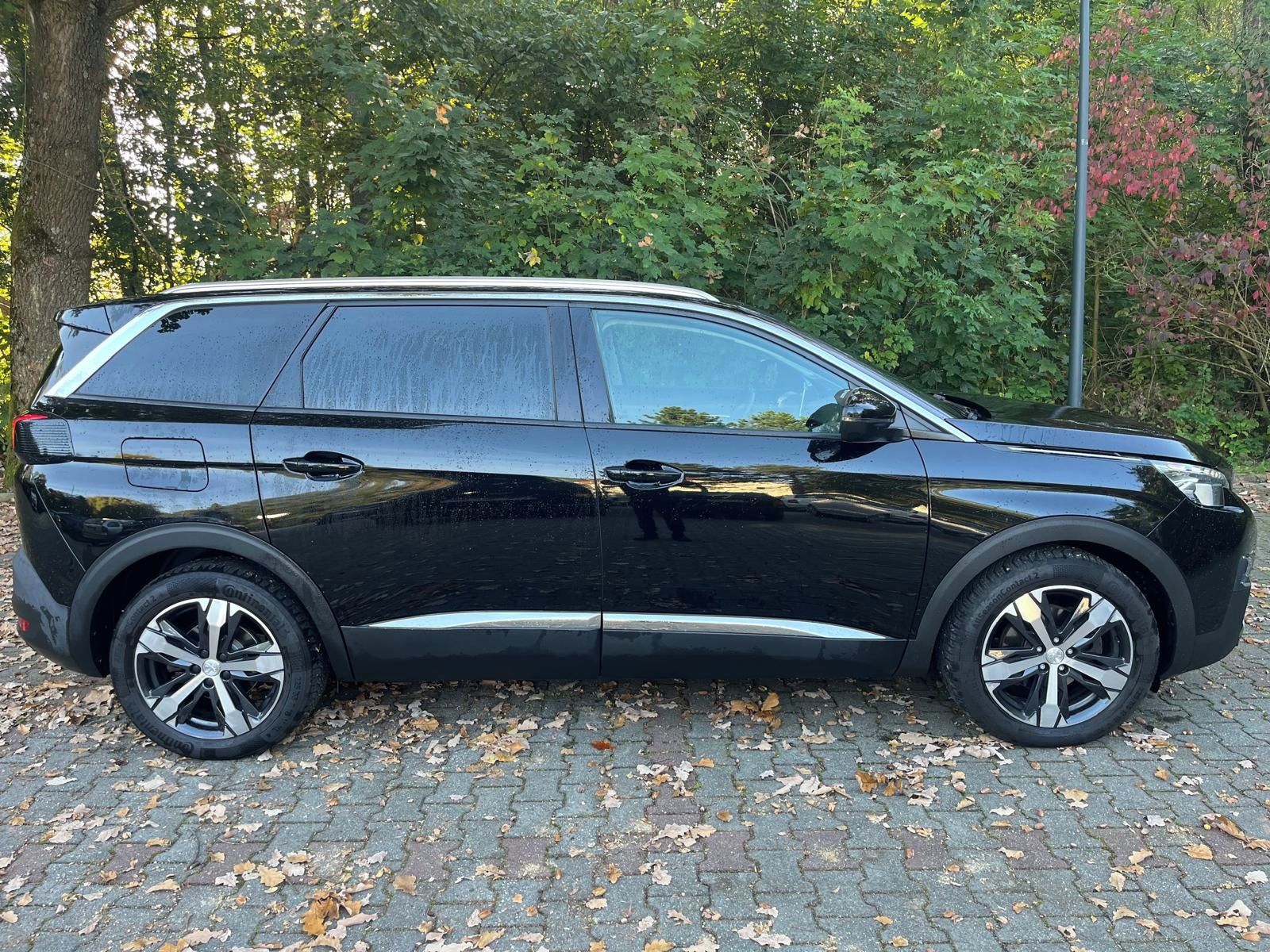 Peugeot 5008, Peugeot 5008 1.2 benzín, 96 kW - fotka 4