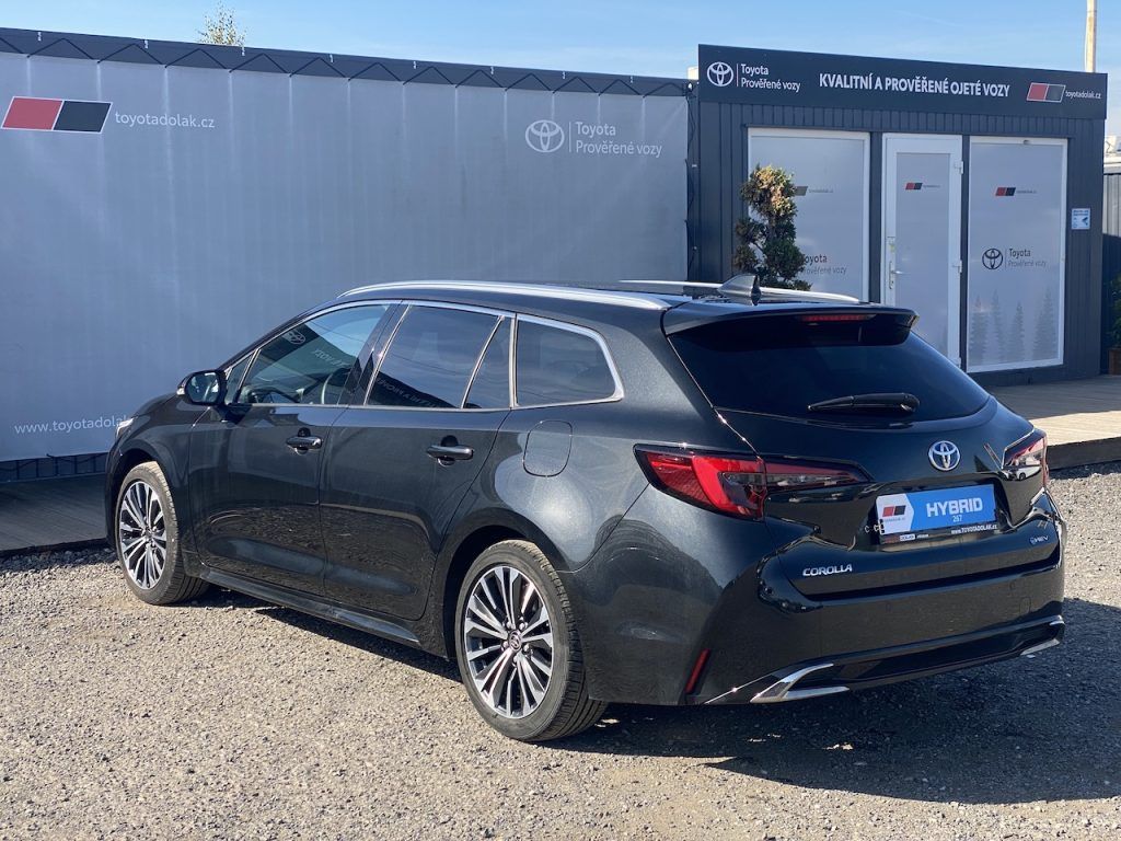 Toyota Corolla, 2.0HEV, ČR, Style, DPH - fotka 5