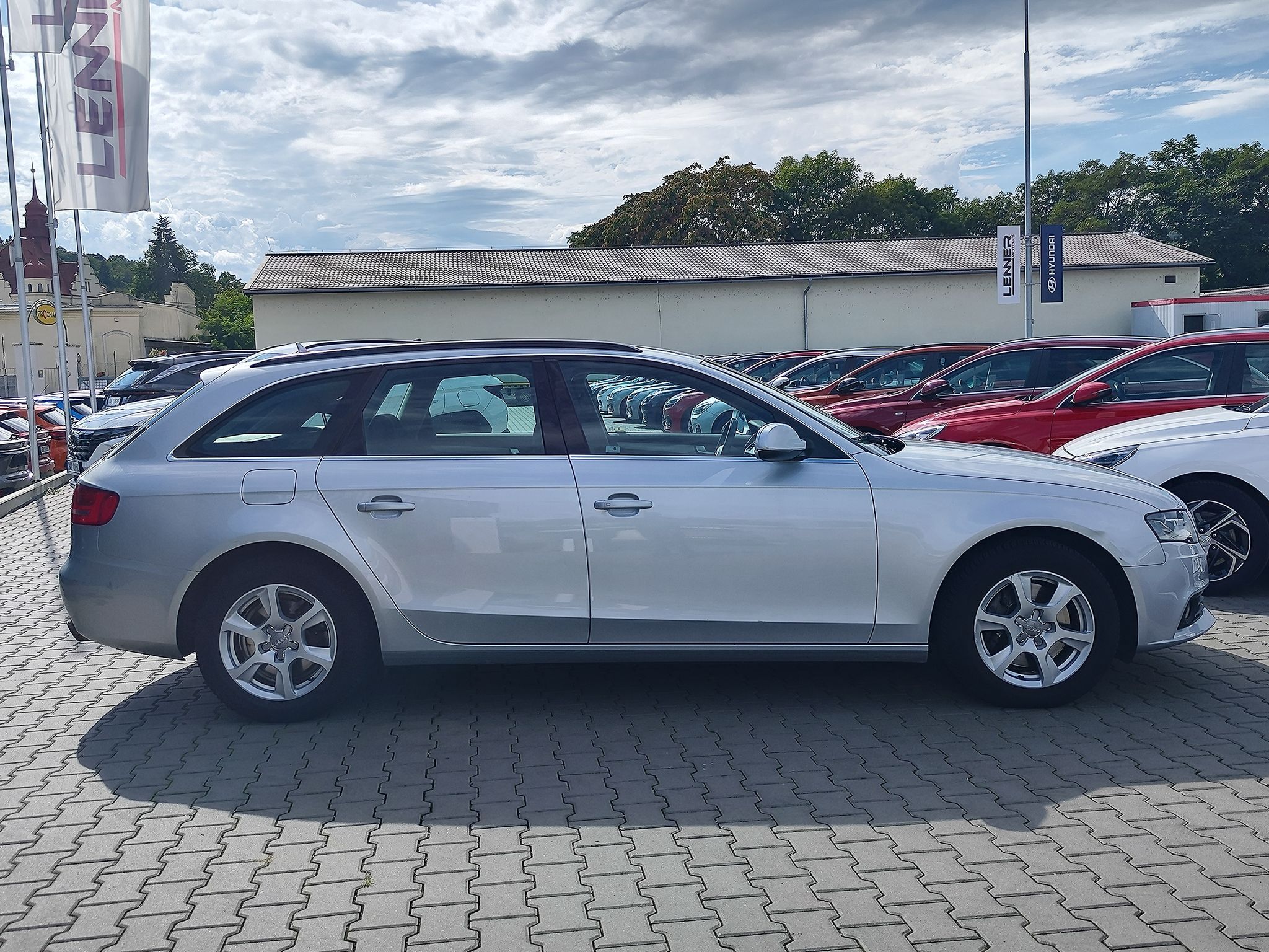 Audi A4, 2.0 TFSI/155kW Avant AT - fotka 4