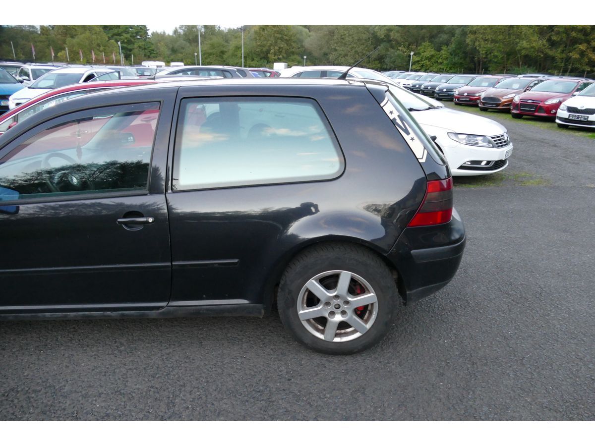 Volkswagen Golf, 1,9TDI 74KW KLIMA - fotka 5