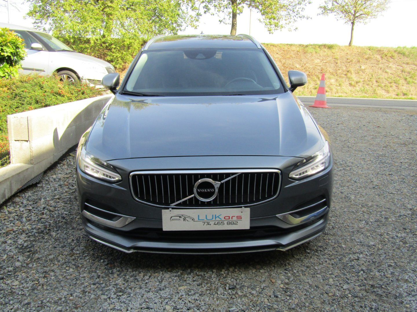 Volvo V90, D5 AWD POLESTAR 173kW - fotka 6