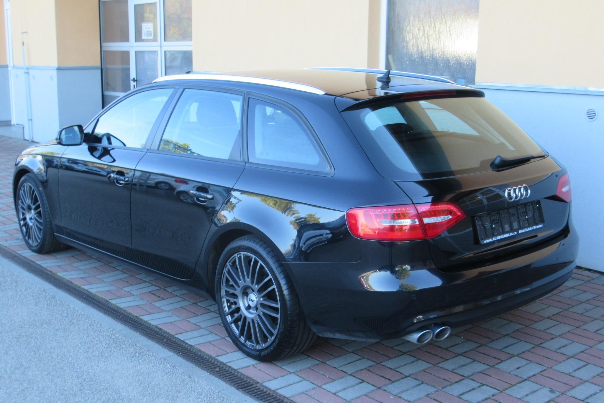 Audi A4 Avant, 2.0 TDI AUT. KLIMA  *AUTOMAT* - fotka 2