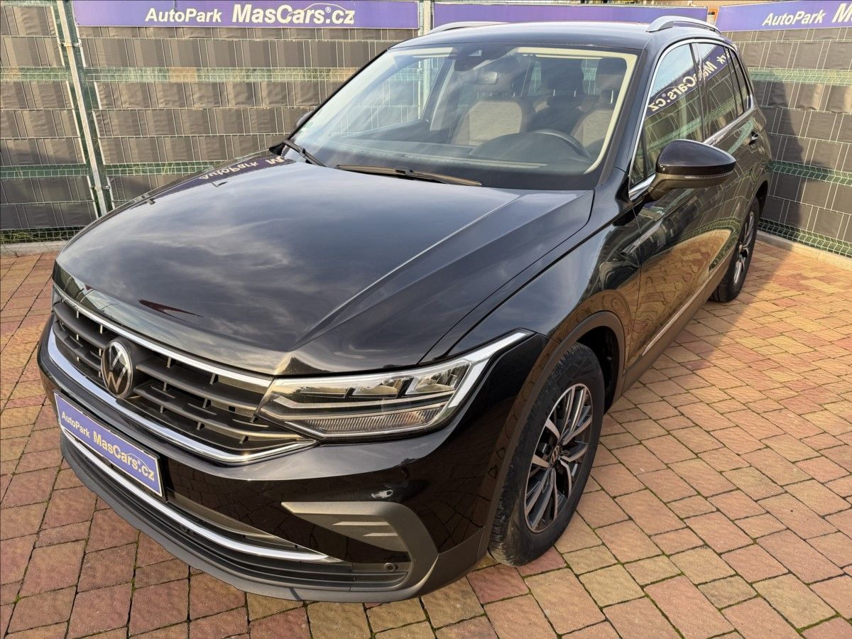 Volkswagen Tiguan, 2.0 TDI Life ACC - fotka 4