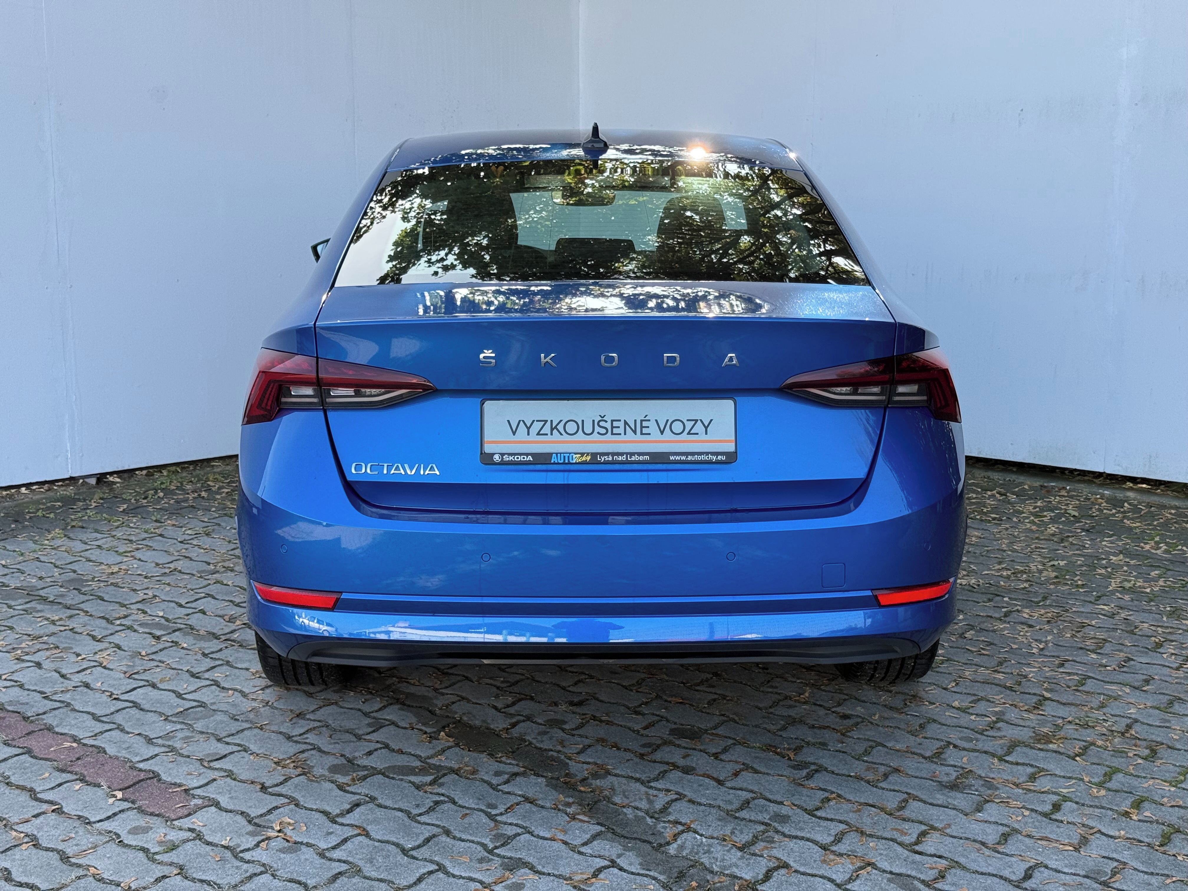 Škoda Octavia, 2,0 TDI / 85 kW Style - fotka 6