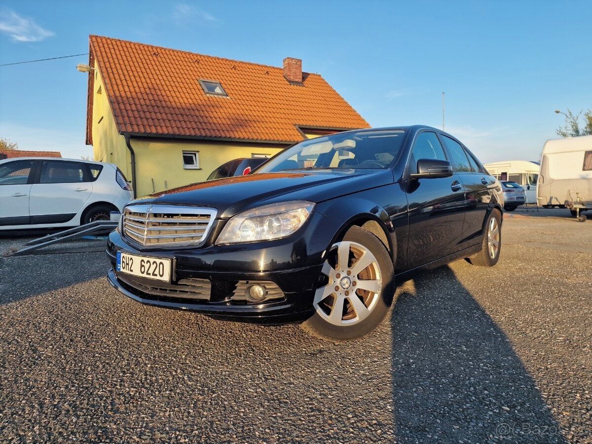 Mercedes-Benz Třídy C, 200CDI sedan  nový v CZ