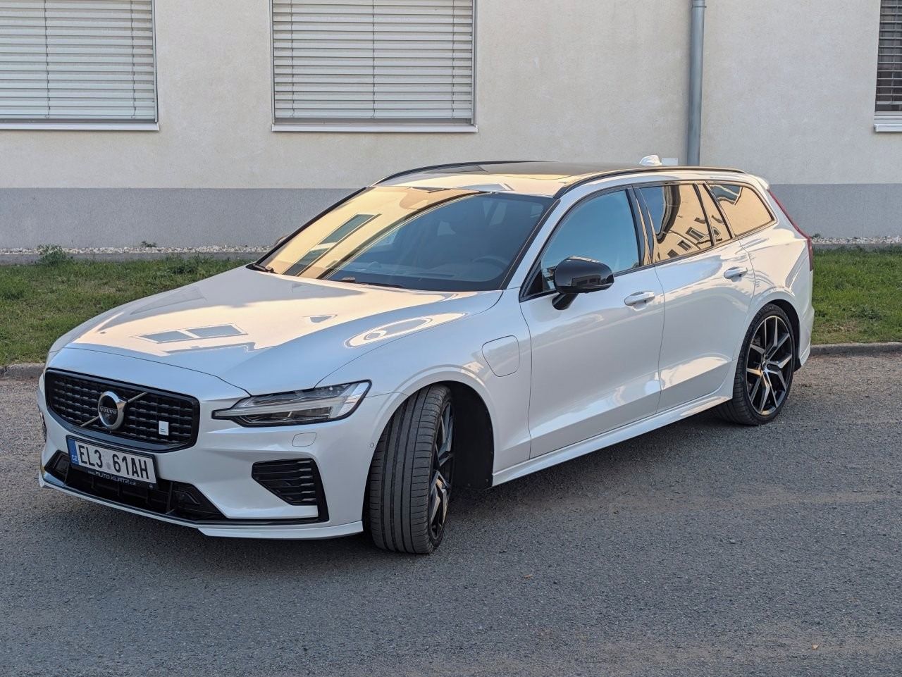Volvo V60, PE, Ohlins, Brembo, B+W - fotka 6