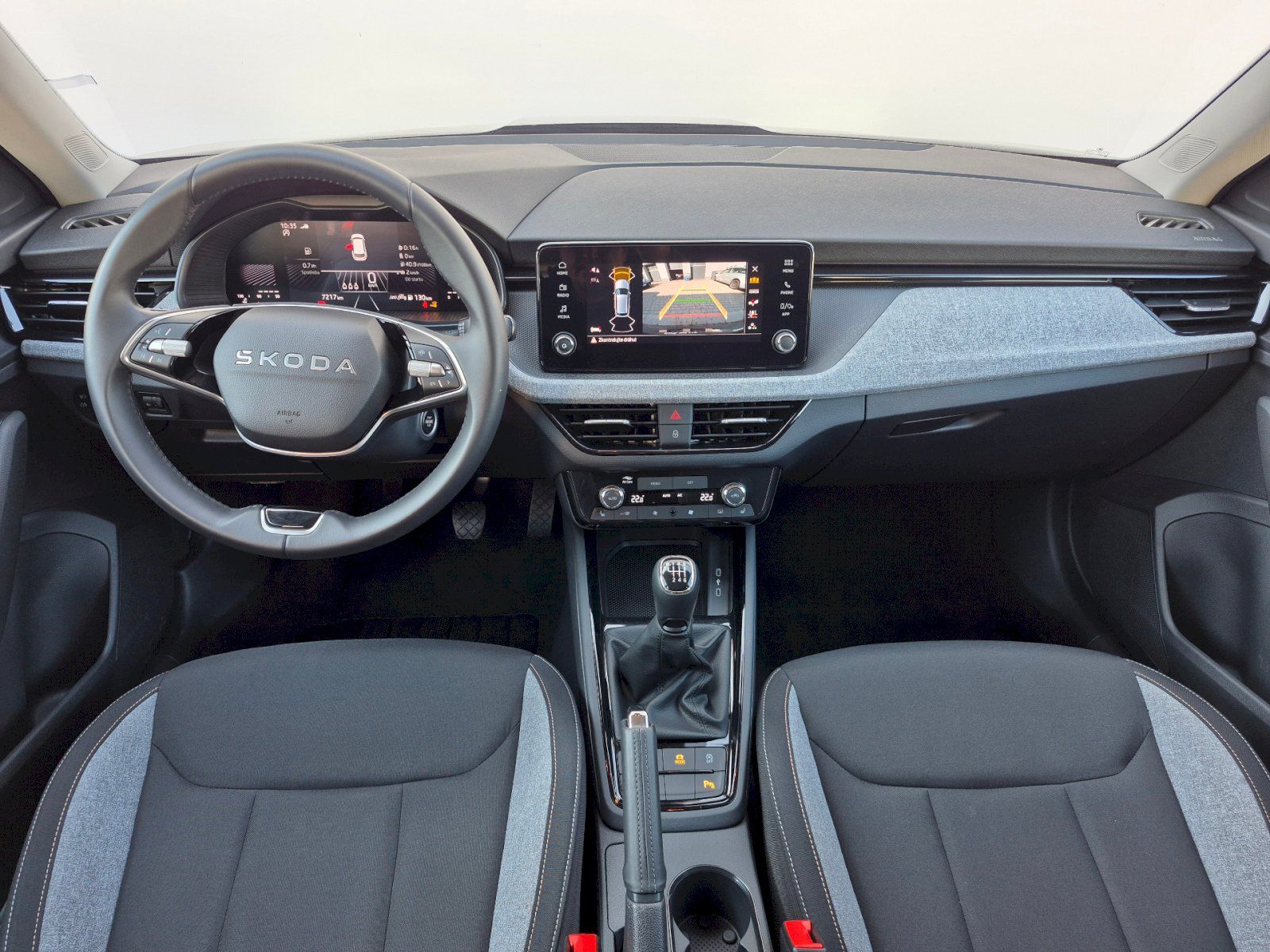 Škoda Kamiq, Selection 1.0 TSI 85kW - fotka 5