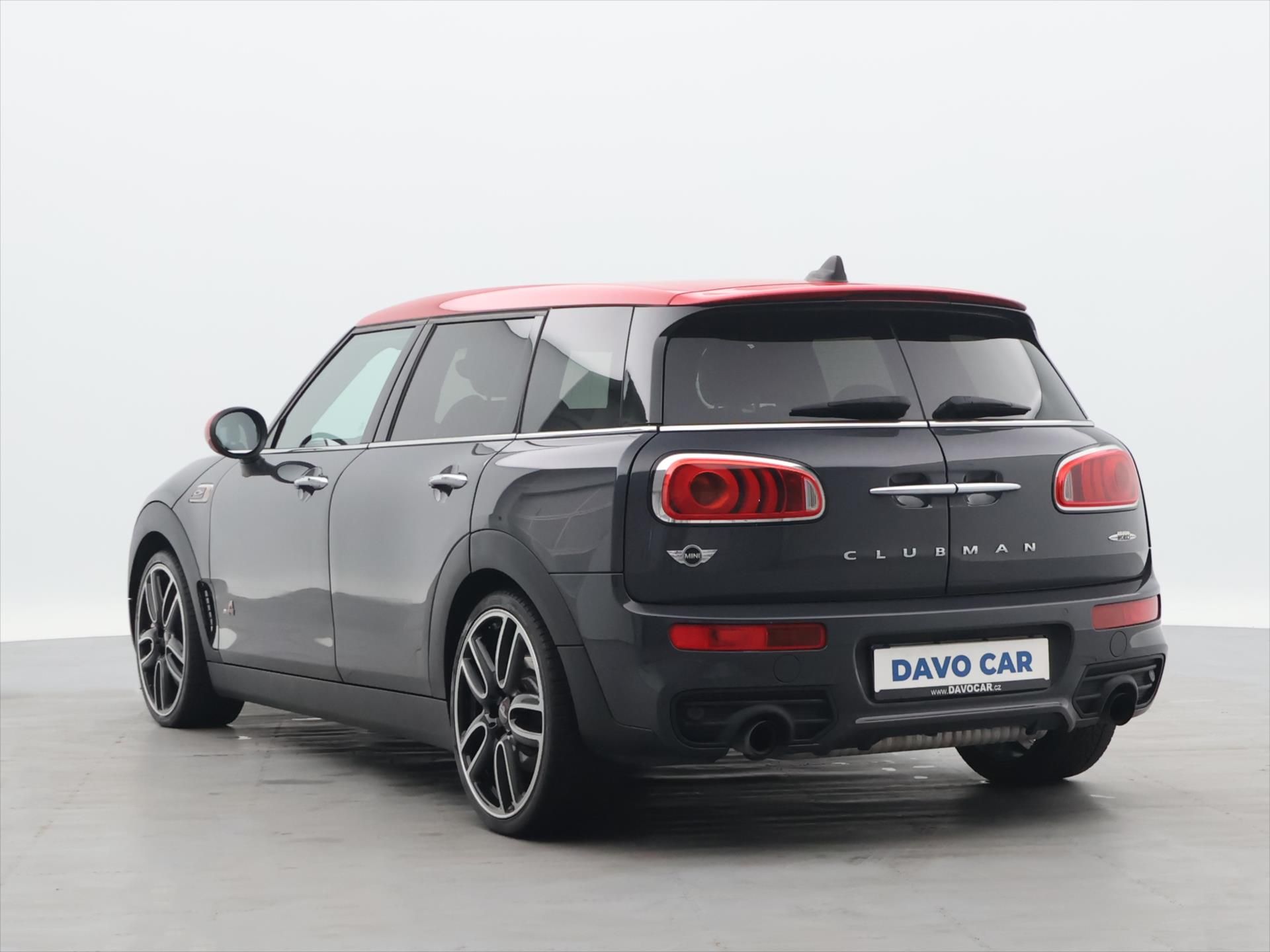Mini Cooper, 2,0 JCW ALL4 170kW H&K Aut - fotka 5