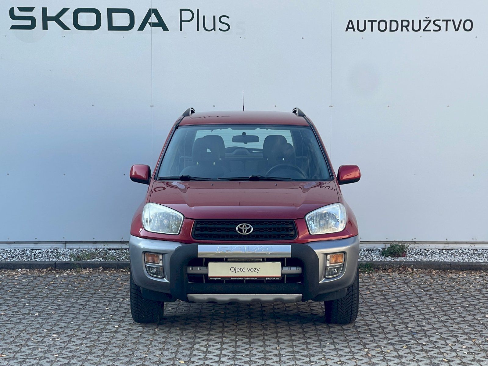 Toyota Rav4, 2.0i / 110 kW Sol - fotka 4