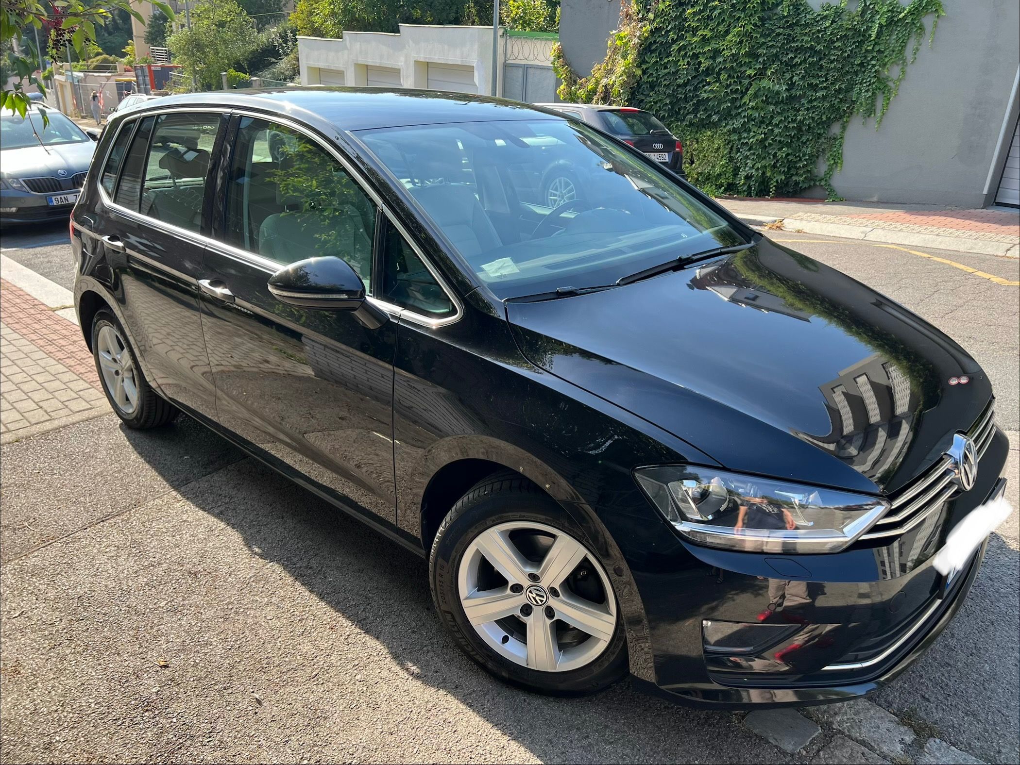 Volkswagen Golf Sportsvan, Highline 1,4 TSI - fotka 2