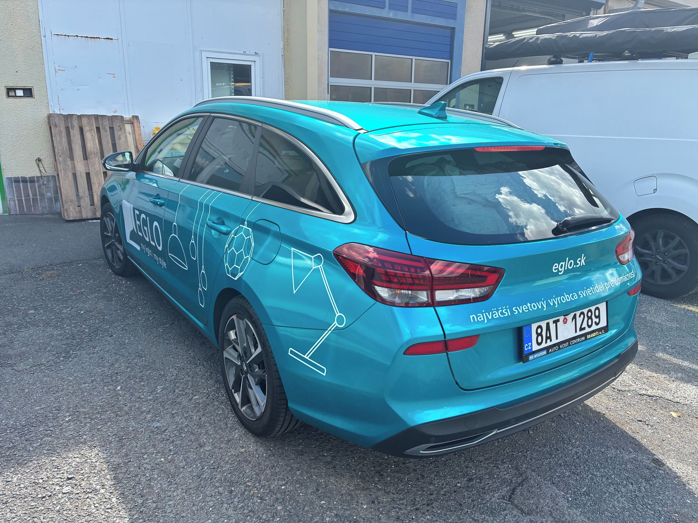 Hyundai i30, 1,6 CRDi automat kombi-fólie - fotka 4