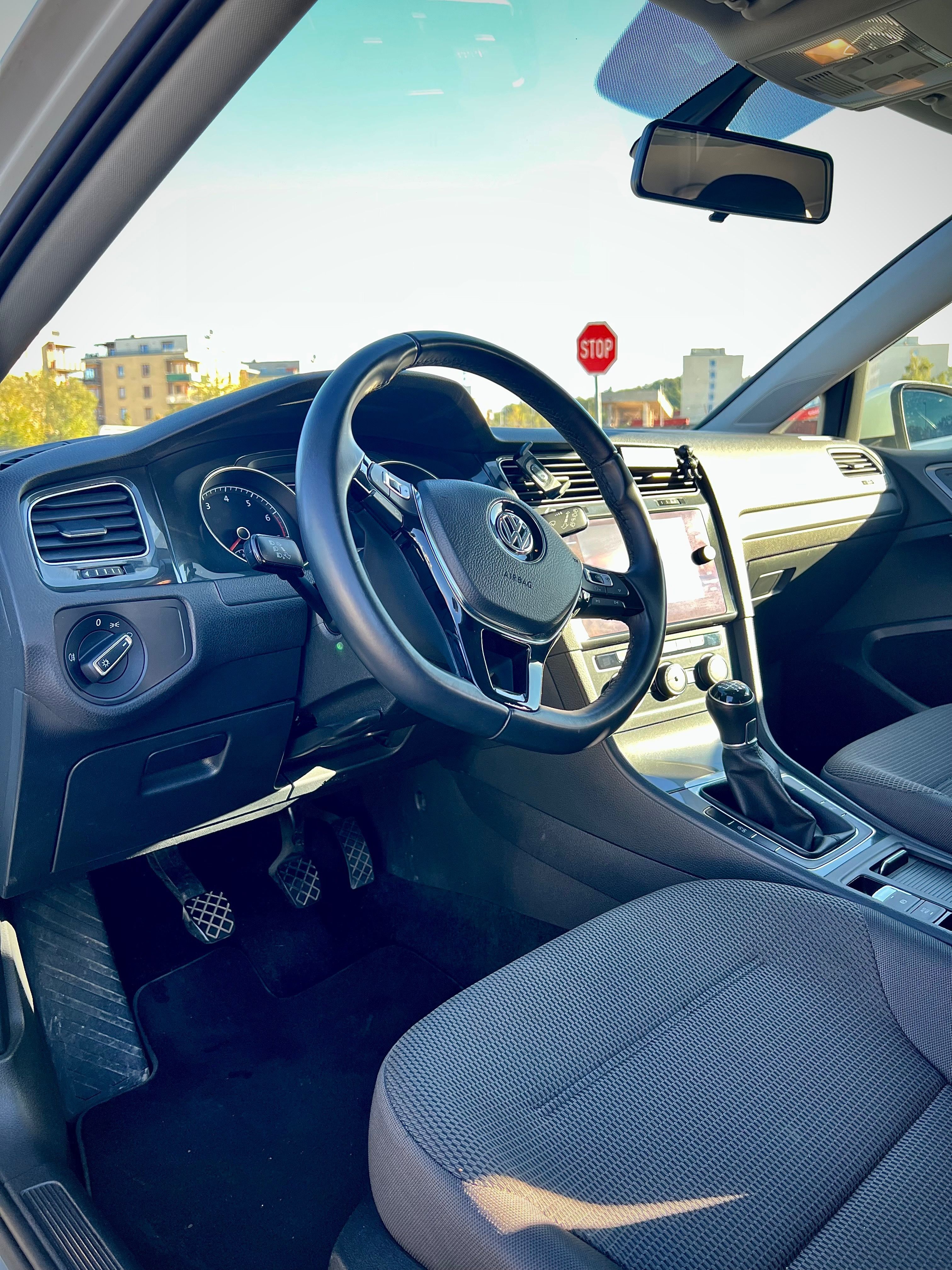 Volkswagen Golf, Volkswagen Golf VII 1.4 TSI 92 - fotka 6