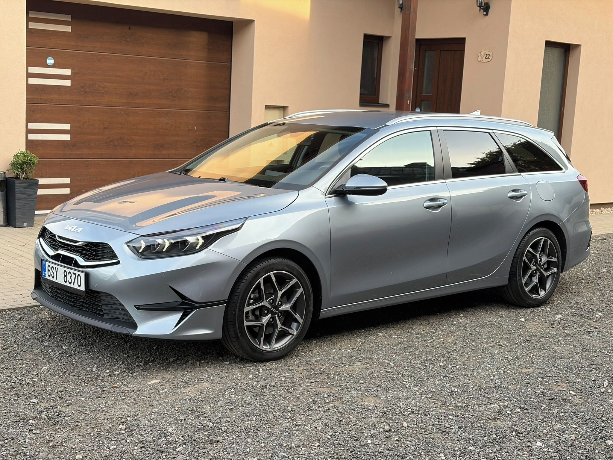 Kia Cee´d, SW TOP 1.5 T-GDI DCT. RV25. - fotka 2