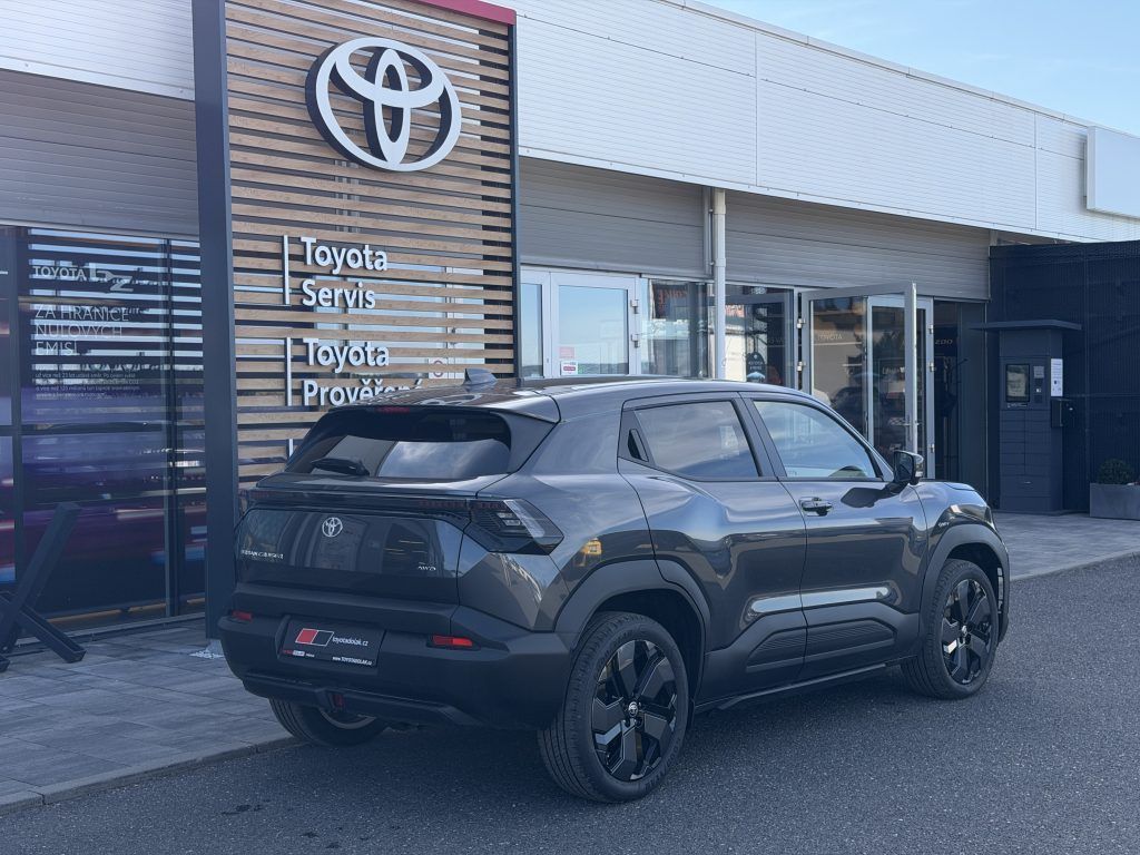 Toyota Urban Cruiser, BEV - fotka 4