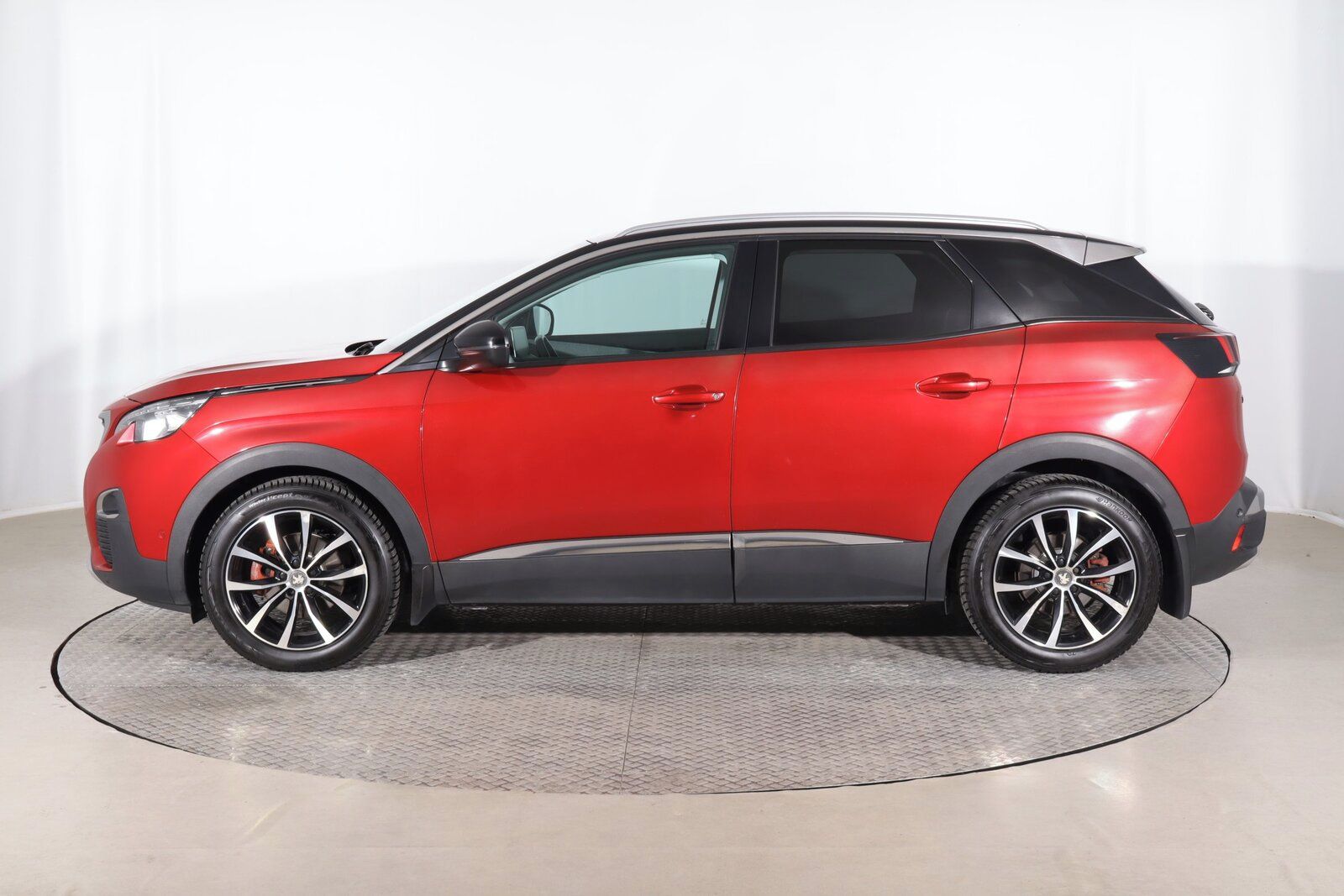 Peugeot 3008, 1.5 BlueHDi, Automat - fotka 3