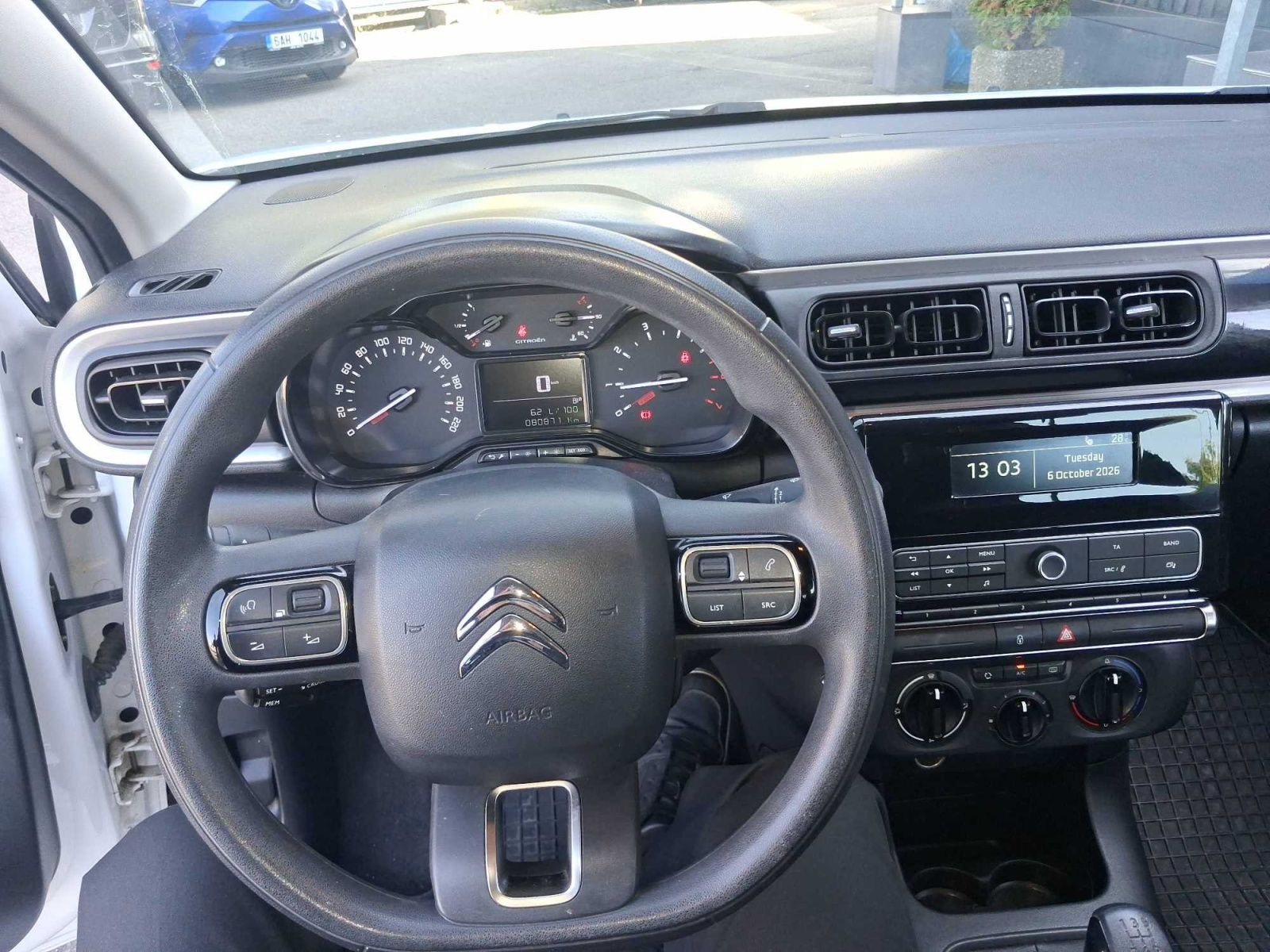 Citroën C3, 1.2 PureTech, ČR,1.maj - fotka 3