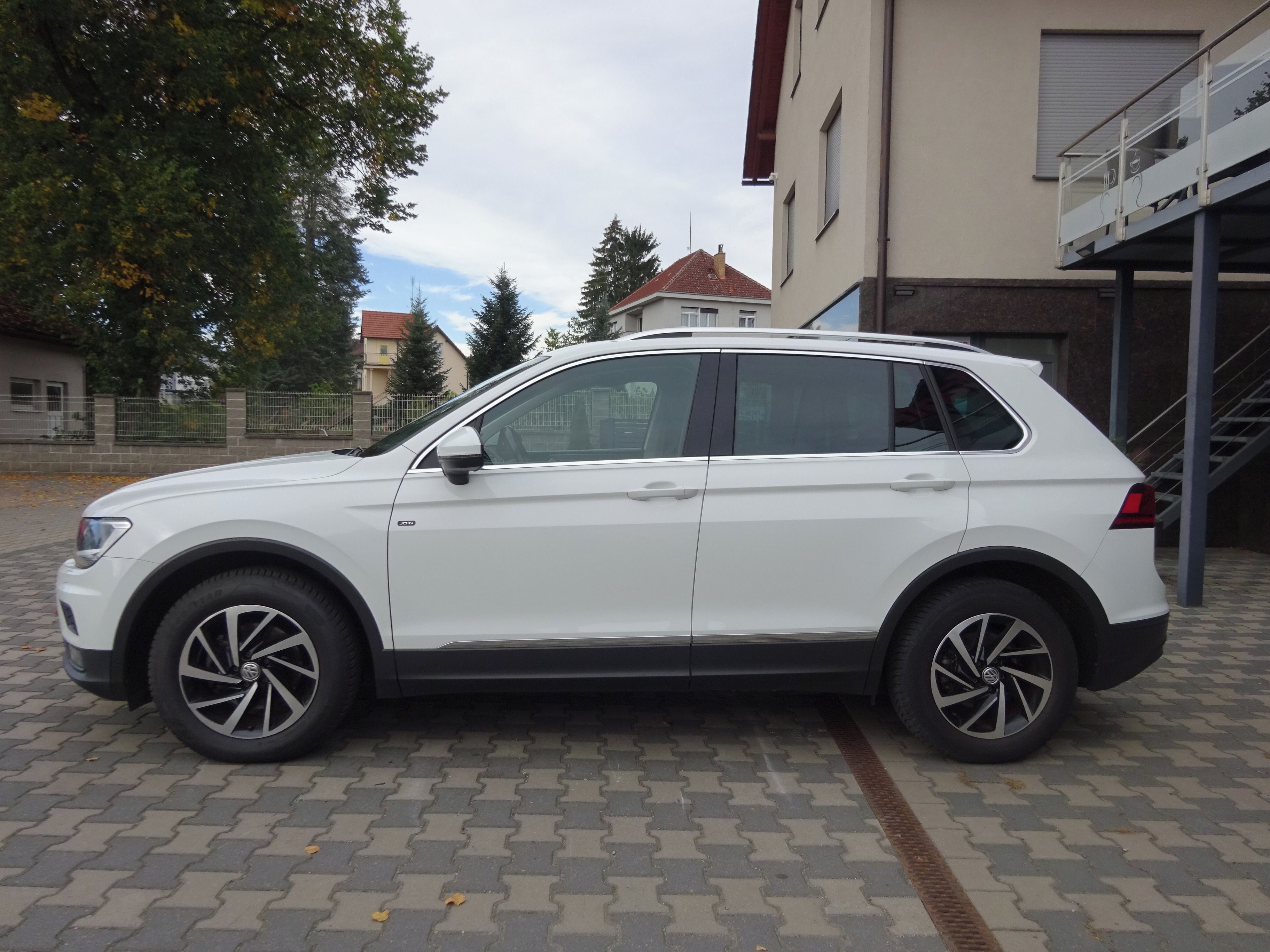 Volkswagen Tiguan, 1.4TSi 110kW. JOIN.DSG. - fotka 4