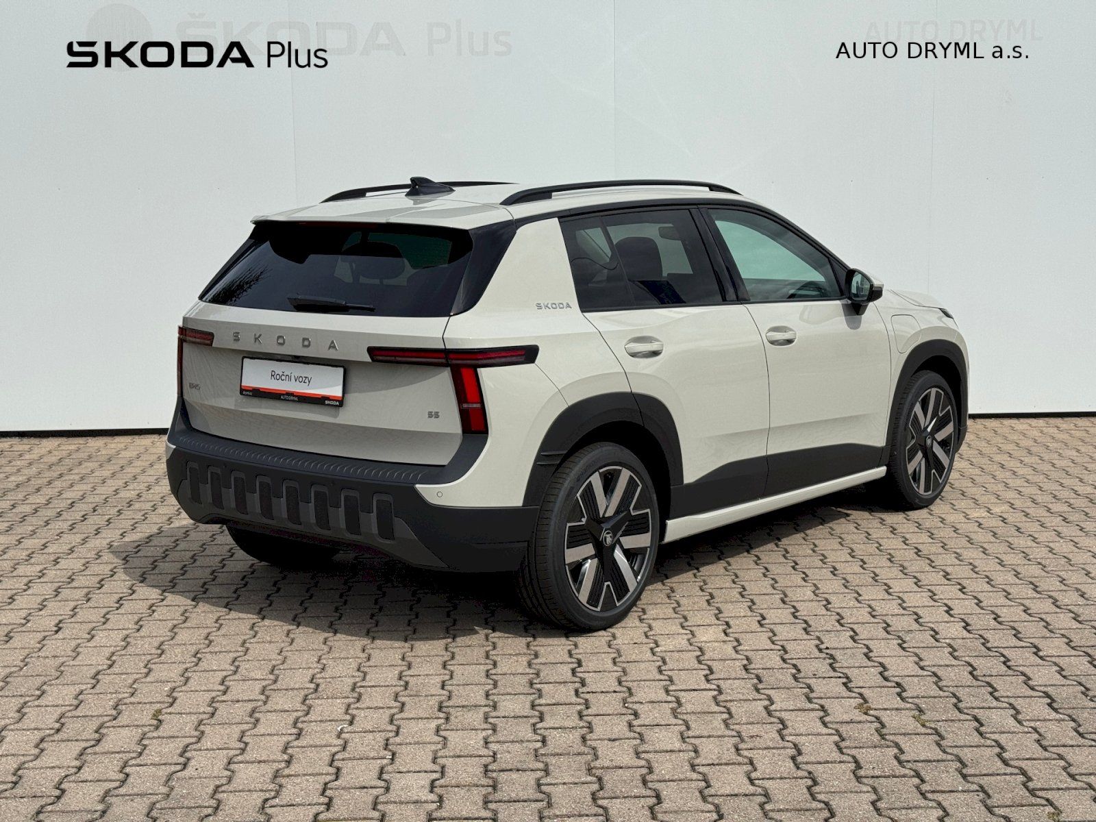 Škoda Epiq, 155 KW 56 KWH - fotka 2